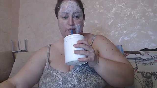 Snapshot of Amy_August chatting on March 2025 07:01:02 AM Amy August online show from March 2025 07:01:02 AM