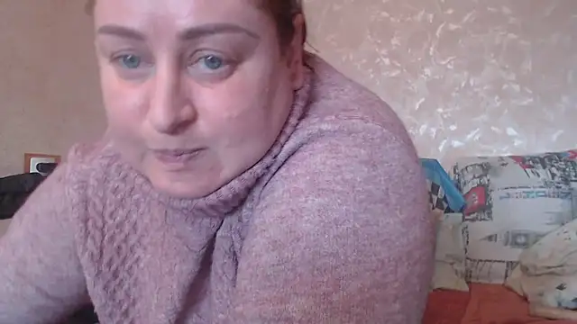 Snapshot of Amy_August chatting on March 2025 04:20:02 PM Amy August online show from March 2025 04:20:02 PM