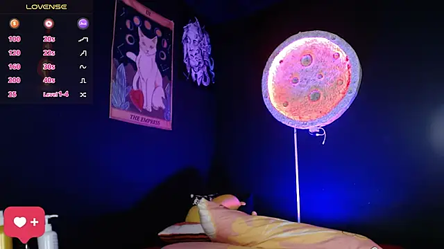 Snapshot of girl_intense444 chatting on November 2025 07:35:02 PM girl intense444 online show from November 2025 07:35:02 PM