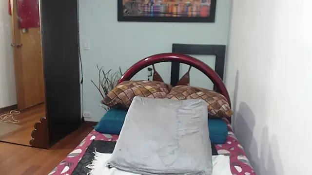 Snapshot of sexytitshot126 chatting on October 2025 02:57:02 AM sexytitshot126 online show from October 2025 02:57:02 AM