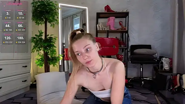 Angelalive online show from September 2025 09:47:02 AM