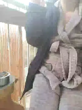 germanwoman01 online show from February 2025 11:00:02 AM