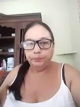 Snapshot of catdool chatting on January 2025 12:23:01 PM catdool online show from January 2025 12:23:01 PM