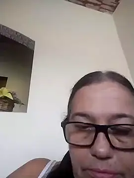 Snapshot of catdool chatting on January 2025 03:34:02 PM catdool online show from January 2025 03:34:02 PM