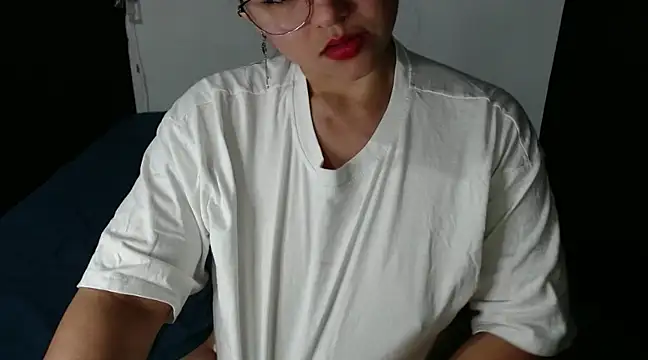 Snapshot of lizbodu chatting on February 2025 09:19:02 PM lizbodu online show from February 2025 09:19:02 PM