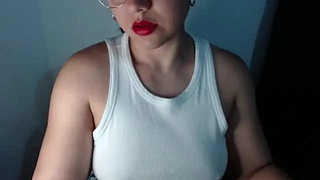 Snapshot of lizbodu chatting on October 2025 10:52:02 PM lizbodu online show from October 2025 10:52:02 PM