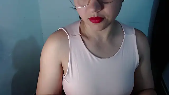 Snapshot of lizbodu chatting on November 2025 12:14:02 AM lizbodu online show from November 2025 12:14:02 AM