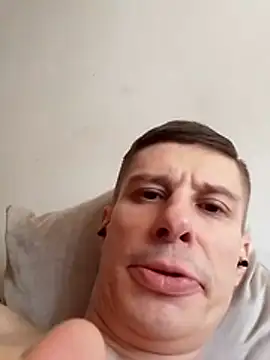 Snapshot of TJEMOKA chatting on November 2025 11:24:02 AM TJEMOKA online show from November 2025 11:24:02 AM