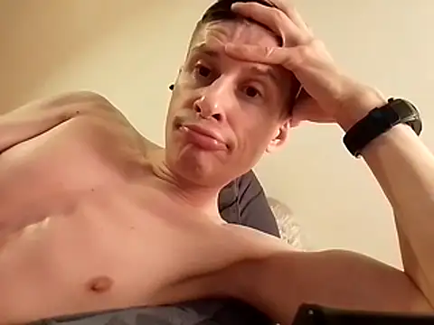 Snapshot of TJEMOKA chatting on November 2025 11:29:01 PM TJEMOKA online show from November 2025 11:29:01 PM