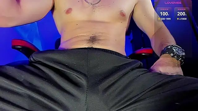 Snapshot of Alex_smith00 chatting on January 2025 02:26:02 AM Alex smith00 online show from January 2025 02:26:02 AM