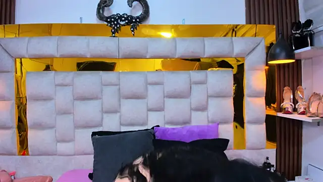 Snapshot of bigass_monic chatting on January 2025 03:50:02 AM bigass monic online show from January 2025 03:50:02 AM