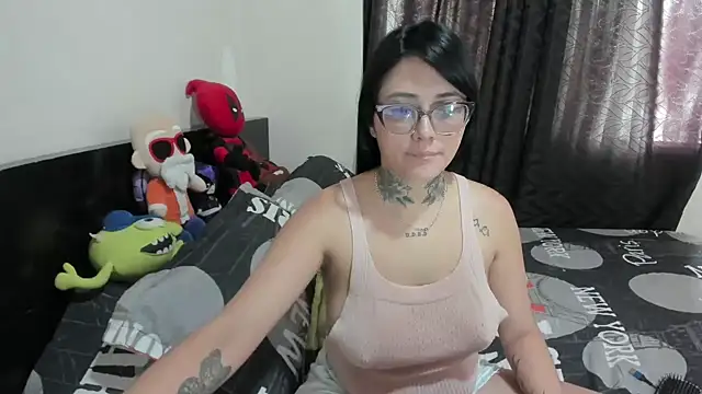 Snapshot of youth_lust69 chatting on May 2026 04:37:01 PM youth lust69 online show from May 2026 04:37:01 PM