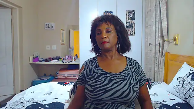 Hotgrannyx online show from February 2025 12:17:02 PM