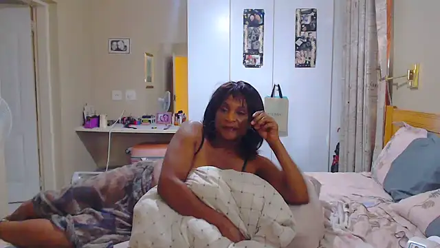 Hotgrannyx online show from March 2025 02:03:01 PM