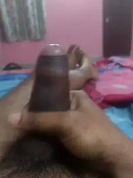 omar23121 online show from January 2025 07:05:01 PM