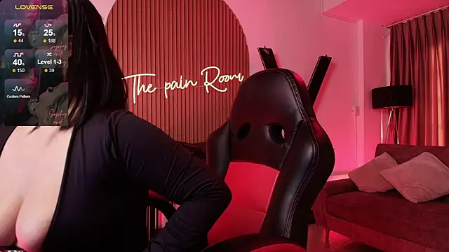 arianna smith  online show from February 2025 07:47:02 PM