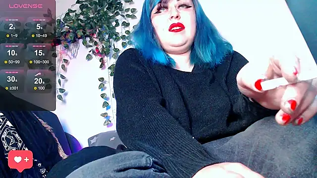 Snapshot of Psychobitch7 chatting on November 2025 09:43:02 PM Psychobitch7 online show from November 2025 09:43:02 PM