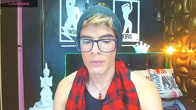 angel sexyevil online show from January 2025 12:20:02 PM