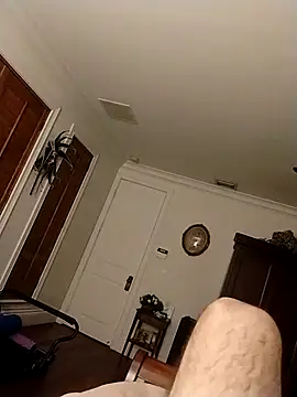 Snapshot of KCLMT chatting on March 2026 03:34:01 AM KCLMT online show from March 2026 03:34:01 AM