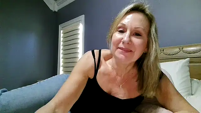 Snapshot of Lisaisluscious chatting on July 2026 03:59:01 PM Lisaisluscious online show from July 2026 03:59:01 PM