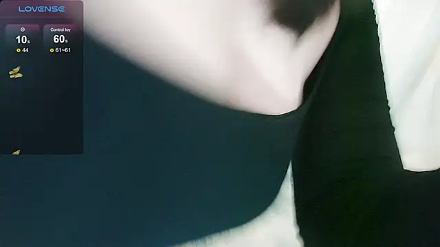 Snapshot of small_Eva chatting on December 2024 07:23:01 PM small Eva online show from December 2024 07:23:01 PM