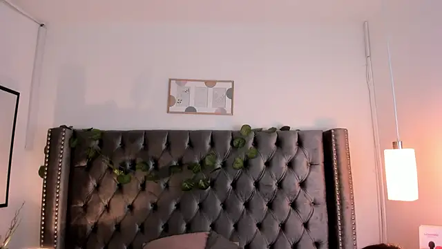 Snapshot of Kim_Blane chatting on January 2025 03:30:01 AM Kim Blane online show from January 2025 03:30:01 AM