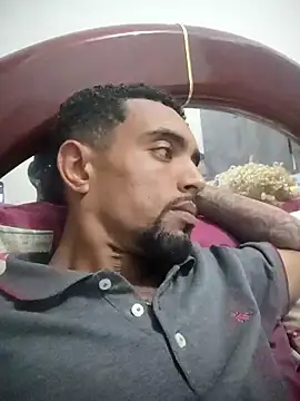 Snapshot of WENDELRICHARDD1 chatting on September 2025 10:02:01 PM WENDELRICHARDD1 online show from September 2025 10:02:01 PM