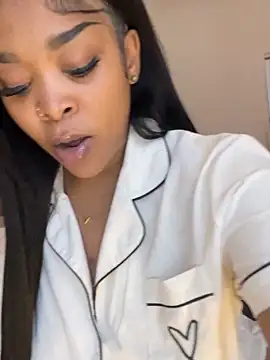 sexyTHANDO online show from May 2026 12:59:01 PM