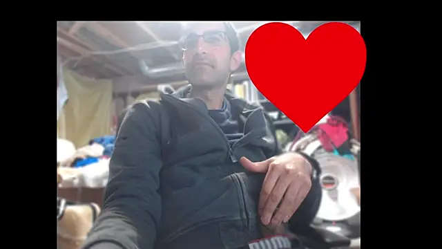 Snapshot of Gsmile1 chatting on March 2026 08:30:01 PM Gsmile1 online show from March 2026 08:30:01 PM