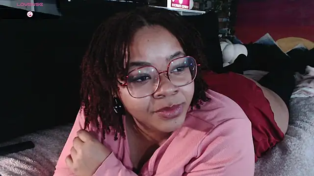 Snapshot of -khayaparker chatting on December 2024 09:54:01 PM -khayaparker online show from December 2024 09:54:01 PM