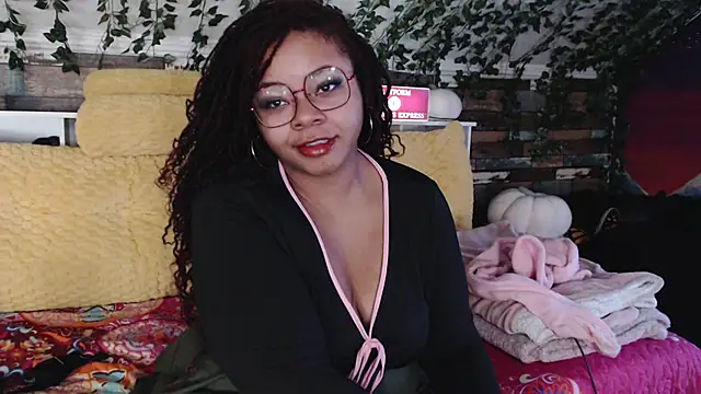 Snapshot of -khayaparker chatting on February 2025 01:56:02 PM -khayaparker online show from February 2025 01:56:02 PM