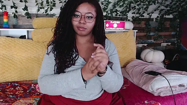 Snapshot of -khayaparker chatting on February 2025 02:05:02 PM -khayaparker online show from February 2025 02:05:02 PM