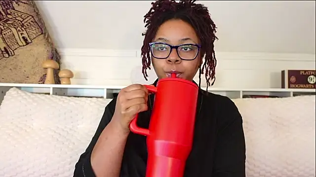 -khayaparker online show from February 2026 08:25:02 PM