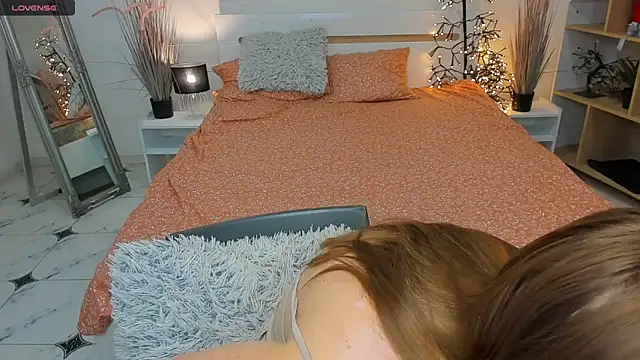 CharmedDoll online show from January 2025 08:00:01 AM