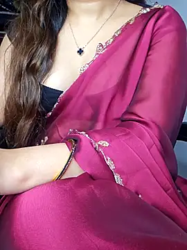 Snapshot of aliyaah_singh chatting on September 2025 05:34:02 PM aliyaah singh online show from September 2025 05:34:02 PM