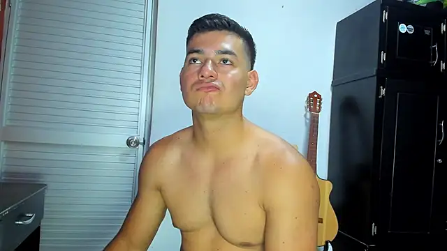 VincentSavage online show from May 2026 03:03:02 AM