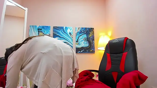 BattyMoll online show from December 2024 06:52:02 PM