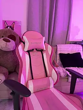 Vane Rossee online show from January 2025 04:02:02 AM