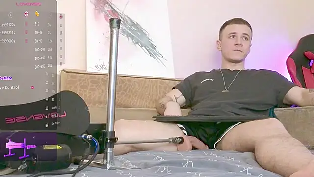 Snapshot of Ethan_and_mike chatting on March 2025 01:31:02 PM Ethan and mike online show from March 2025 01:31:02 PM