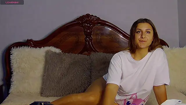 Snapshot of NicolePlay chatting on October 2025 11:55:01 AM NicolePlay online show from October 2025 11:55:01 AM