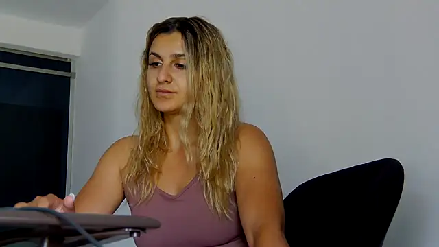 Snapshot of NicolePlay chatting on July 2026 10:41:01 AM NicolePlay online show from July 2026 10:41:01 AM
