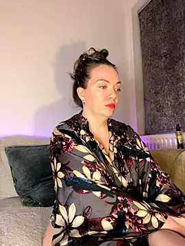 FemDom RubyKnightXXO online show from October 2025 07:24:02 PM