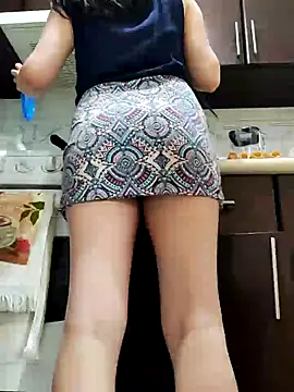 Snapshot of towers_j chatting on February 2025 11:15:01 PM towers j online show from February 2025 11:15:01 PM