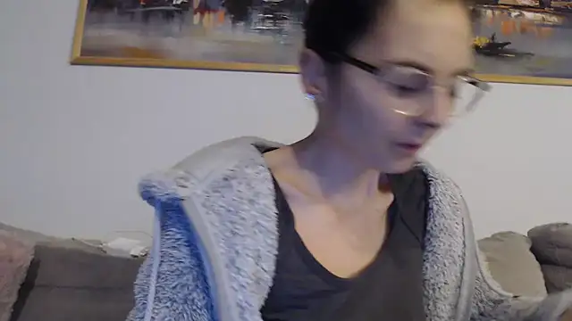 Snapshot of cleophee chatting on January 2026 05:43:02 AM cleophee online show from January 2026 05:43:02 AM