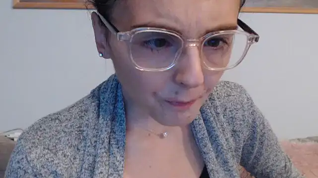 Snapshot of cleophee chatting on January 2026 06:51:02 AM cleophee online show from January 2026 06:51:02 AM