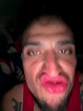 Snapshot of Exclusivenutxxx chatting on October 2025 04:10:02 AM Exclusivenutxxx online show from October 2025 04:10:02 AM