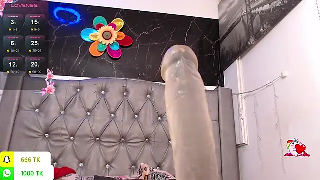 LAILAGUMMY online show from February 2026 02:37:02 PM