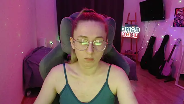 Snapshot of AnabelFrel chatting on January 2025 01:08:01 AM AnabelFrel online show from January 2025 01:08:01 AM