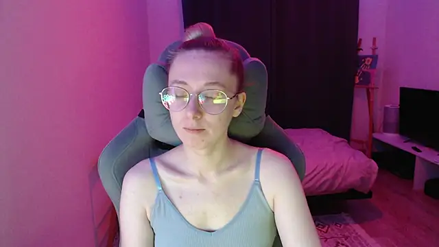 Snapshot of AnabelFrel chatting on October 2025 12:38:02 AM AnabelFrel online show from October 2025 12:38:02 AM