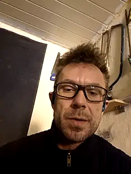 Mick8711 online show from November 2025 08:03:02 AM